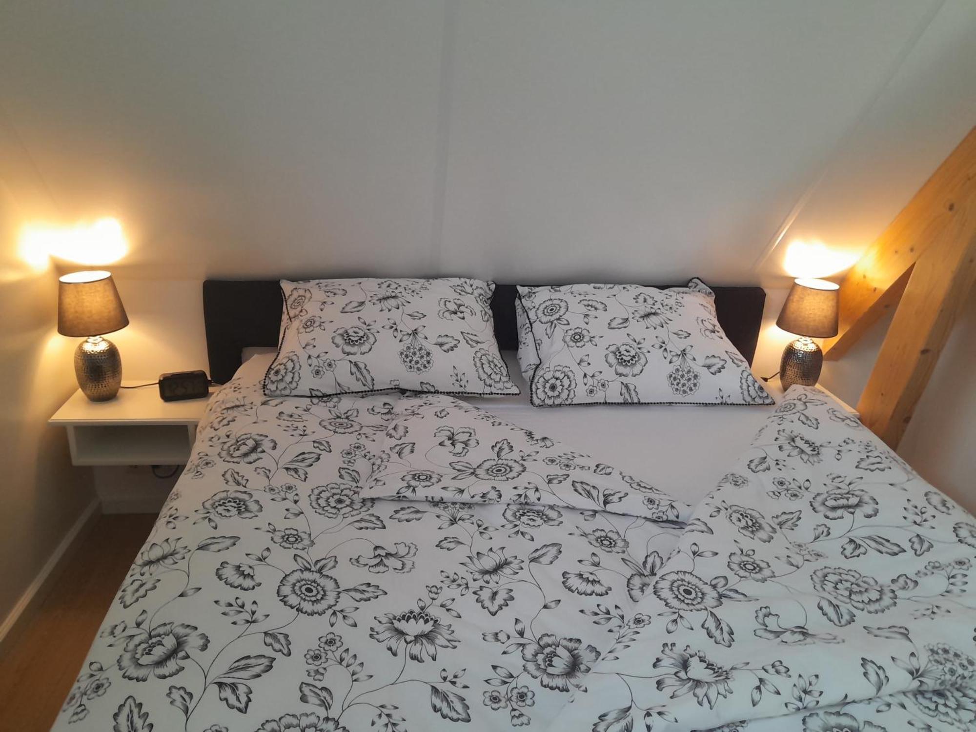 Top Appartement Short Stay In Mooie Omgeving Kortenhoef. المظهر الخارجي الصورة